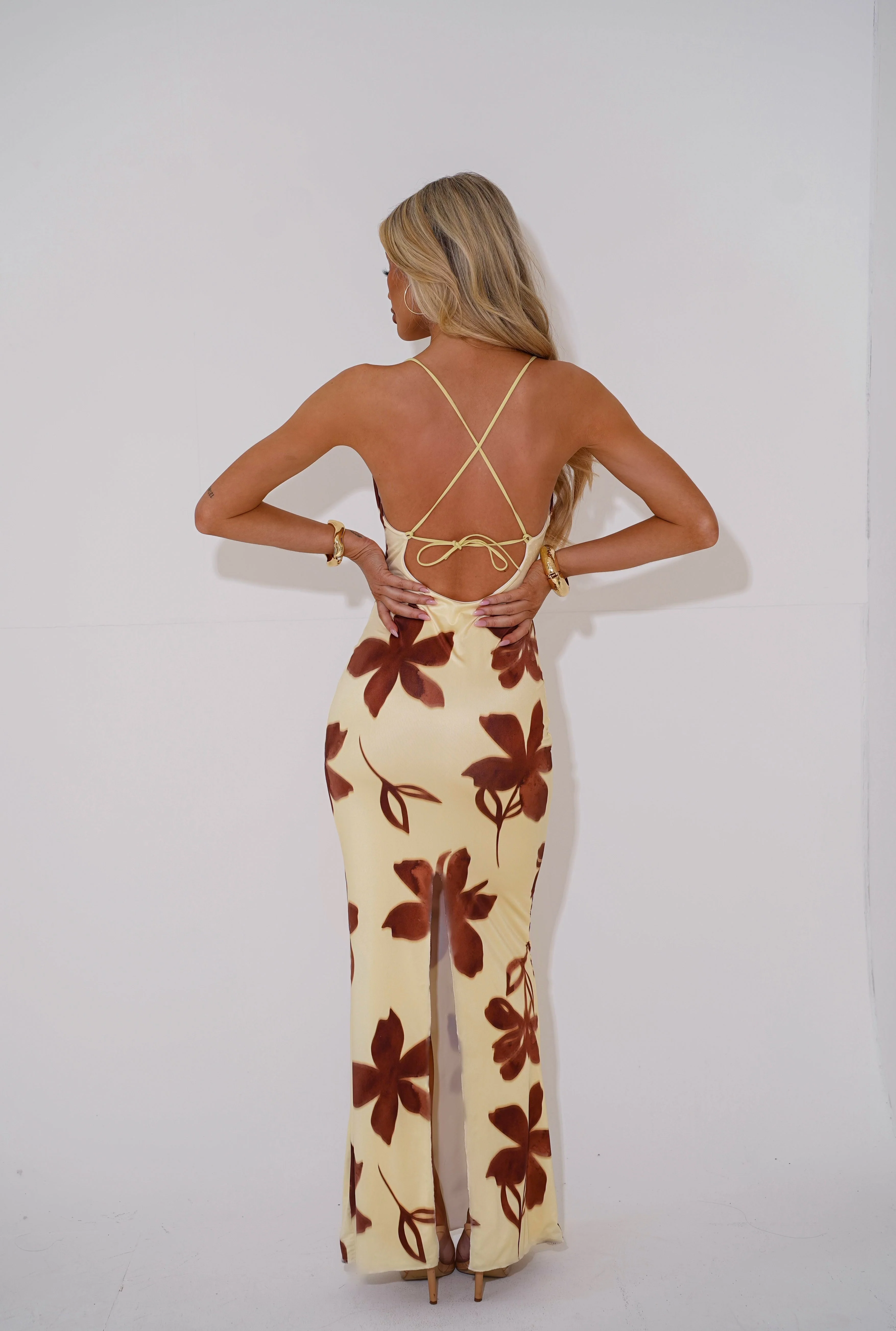 The cowl maxi - yellow & brown floral - Image 4