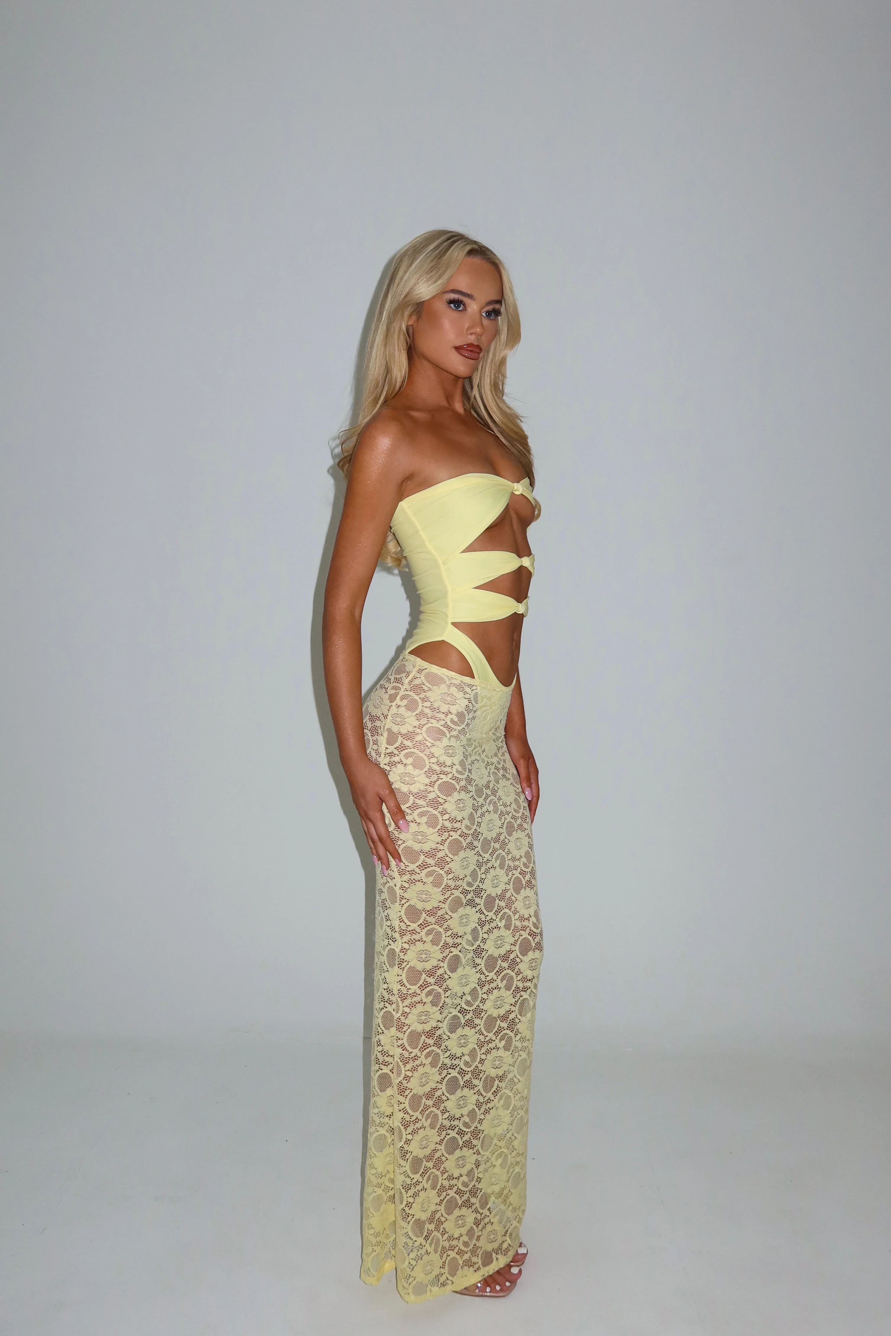 The lace maxi skirt - lemon - Image 3